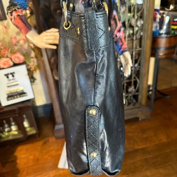 Beautiful Ex large Black Irina Babushka Leather Tote - Picture 16 of 17